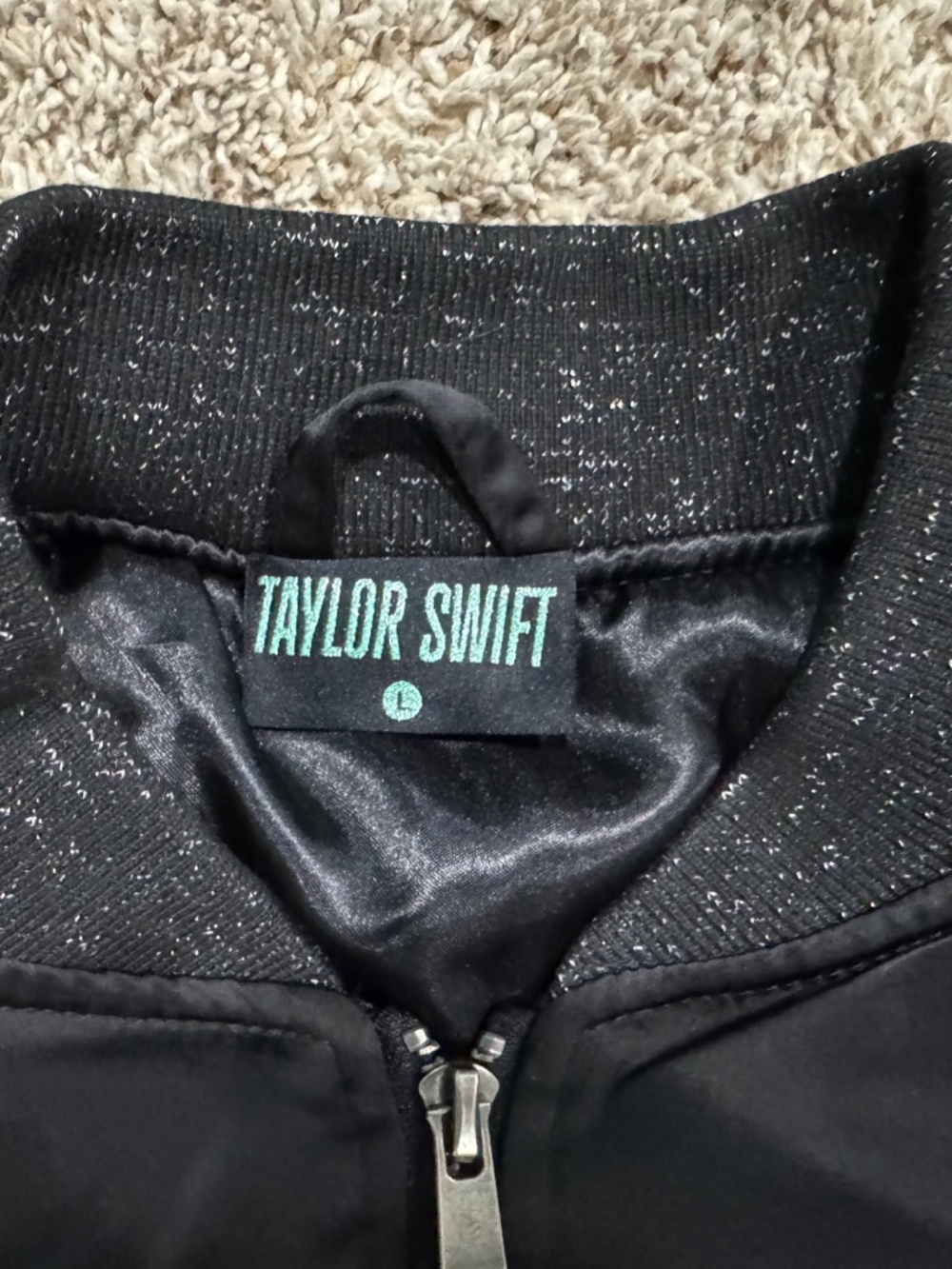 Taylor Swift "Got a Wi$hli$t" Bomber Jacket Black Satin size Large BRAND NEW - Picture 4 of 7